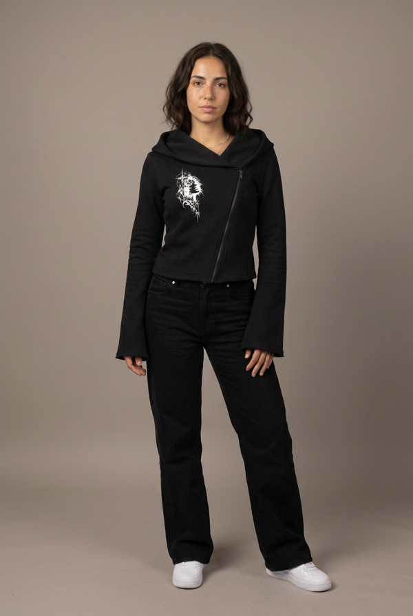 Women's hoodie relaxed model front